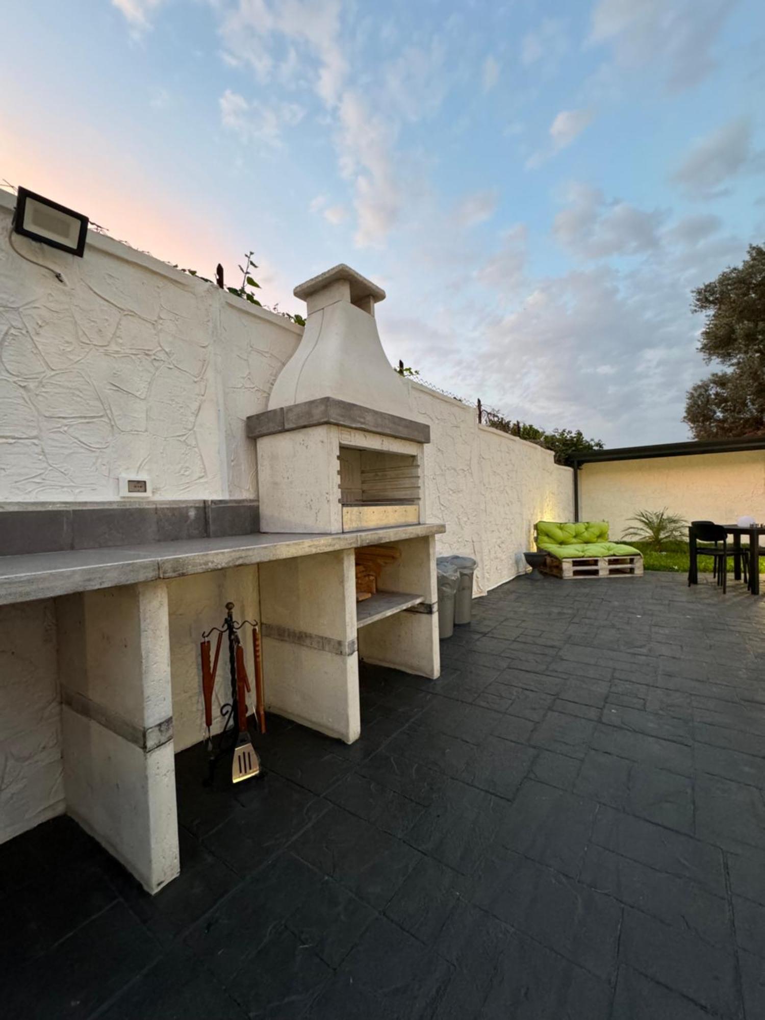 Sirio Rooms And Apartments Carini Exterior photo