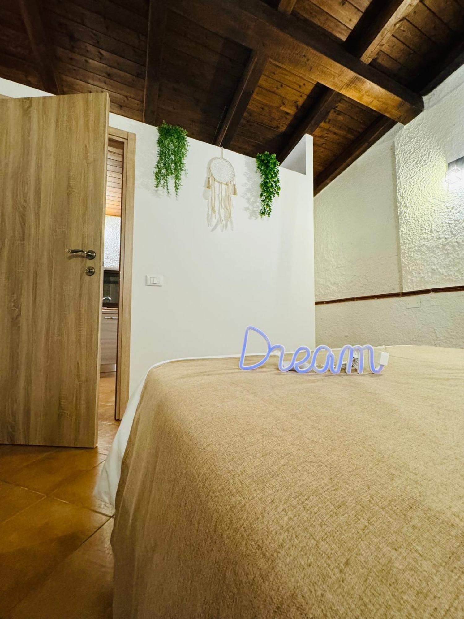 Sirio Rooms And Apartments Carini Exterior photo