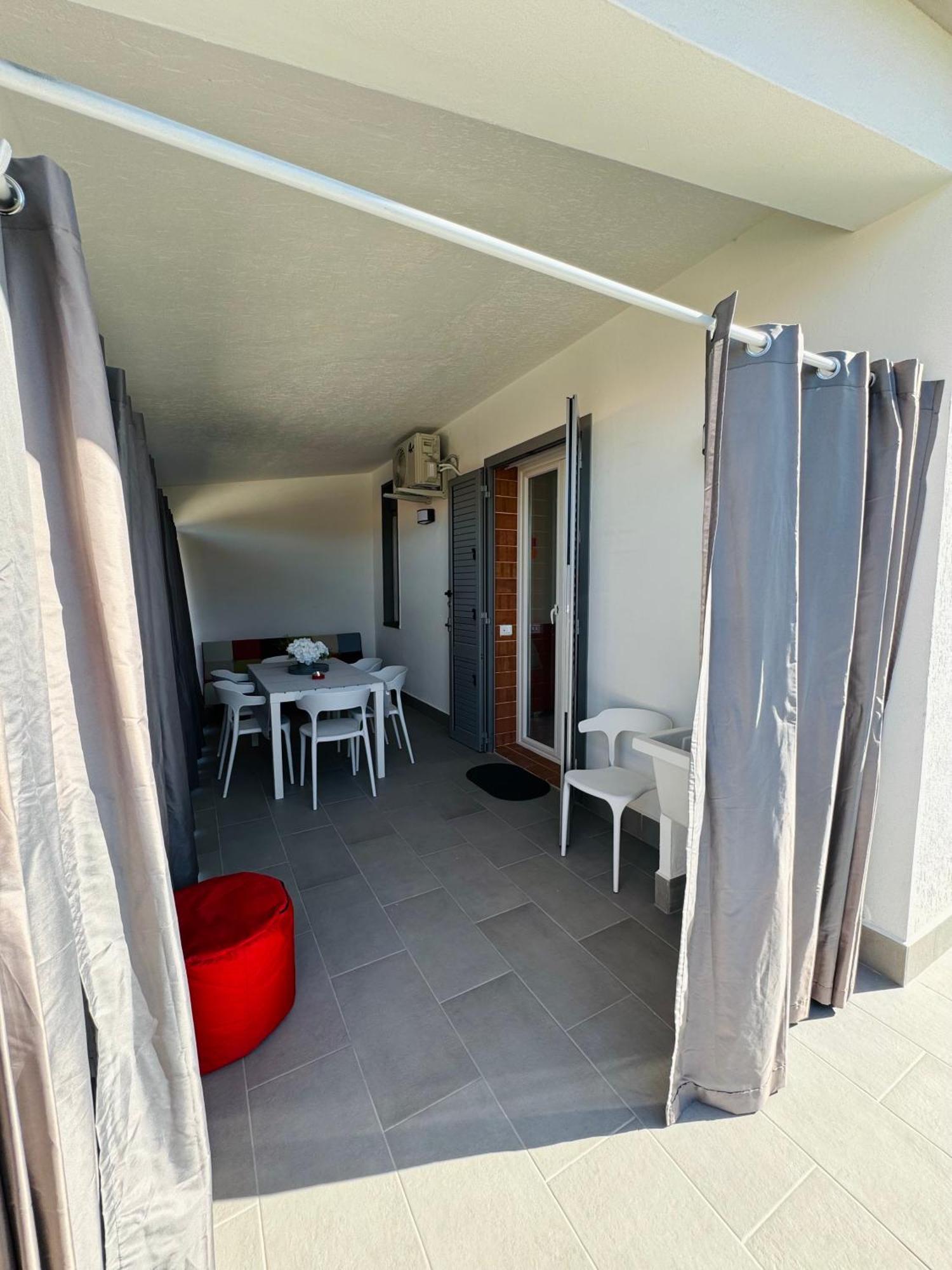 Sirio Rooms And Apartments Carini Exterior photo