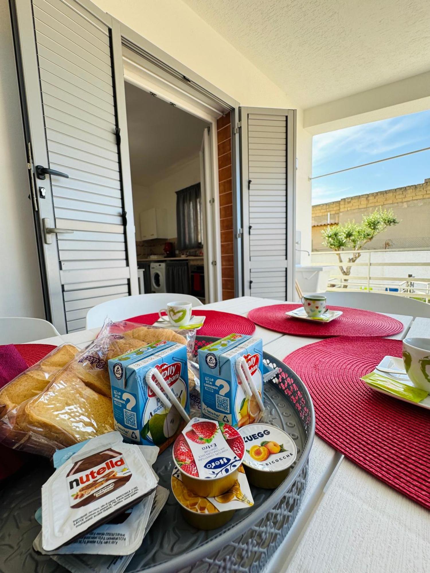 Sirio Rooms And Apartments Carini Exterior photo